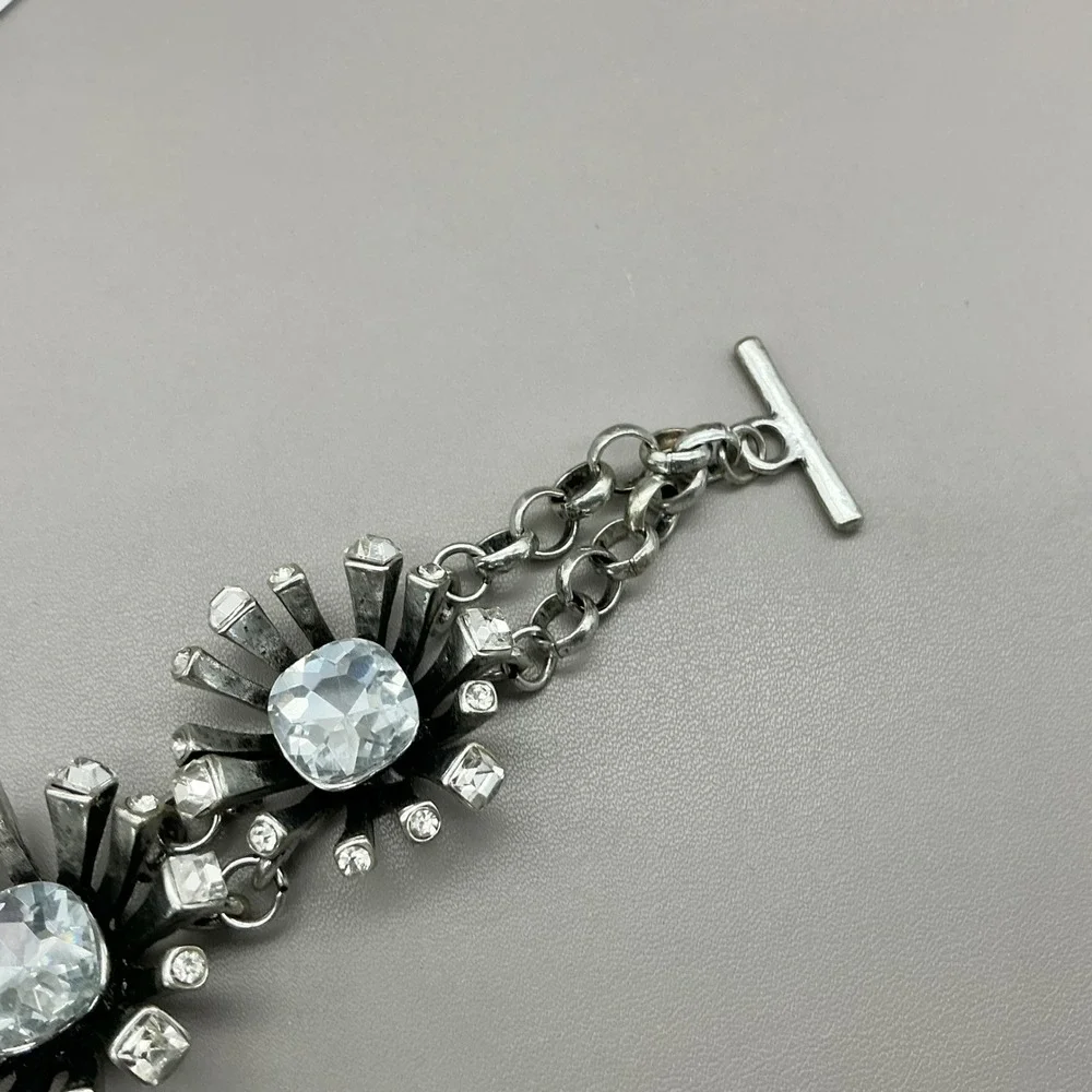 Bracelet Women Silver Tone Crystal Sunburst Floral Toggle Link Fashion Jewelry